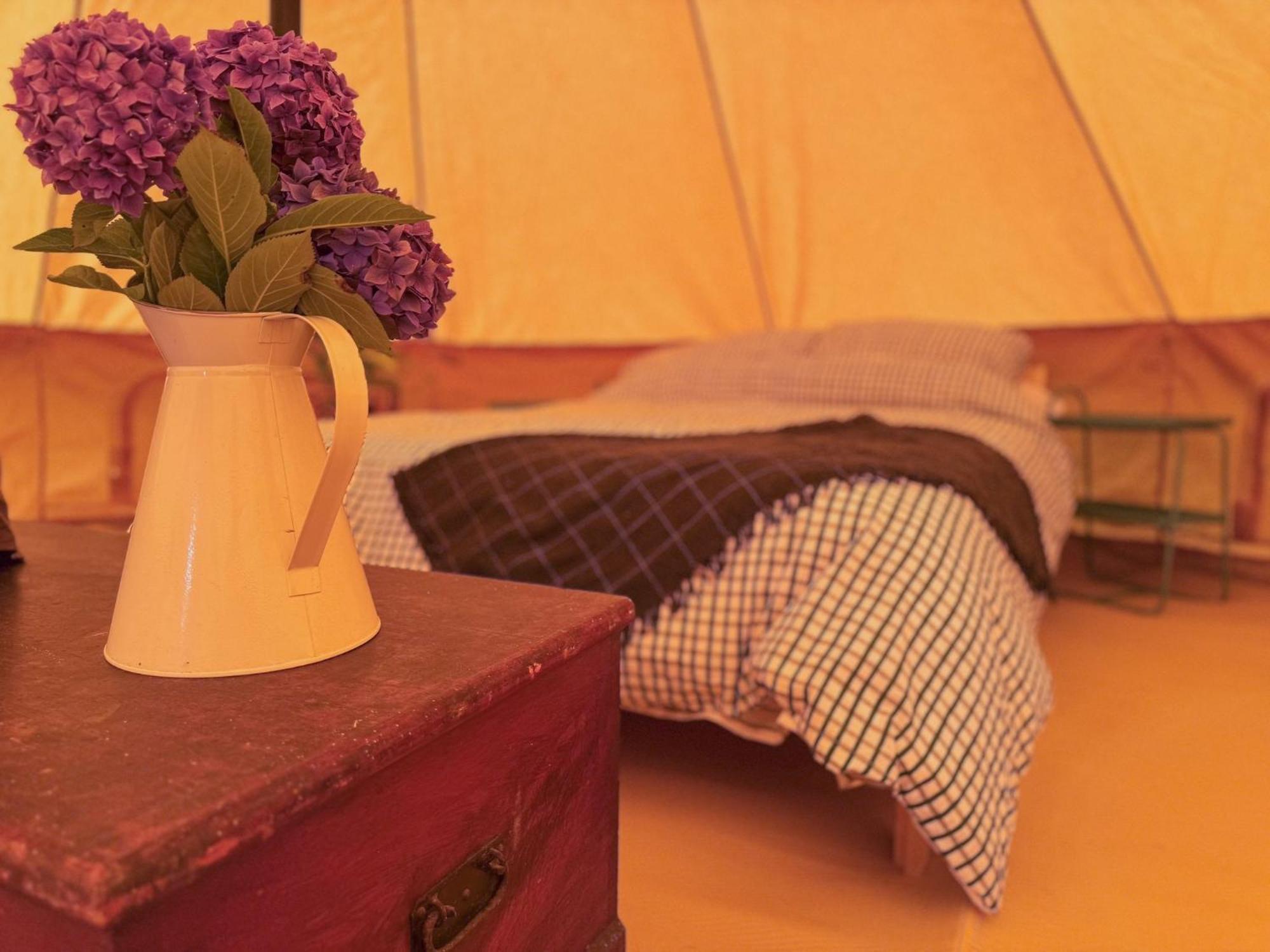 Fully Furnished Bell Tent 3 Carlyon Bay Eksteriør billede